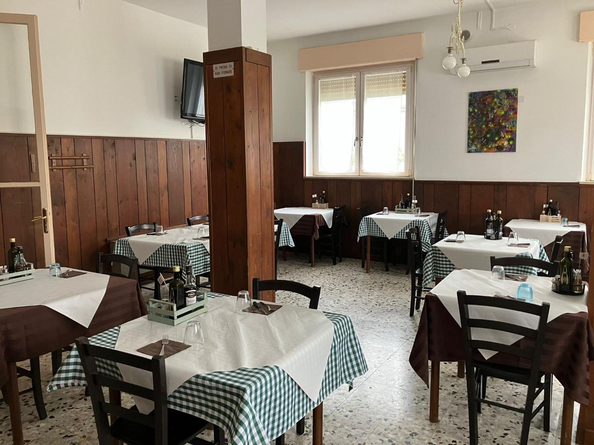 La Voglia Hotel Villanova sull'Arda Buitenkant foto
