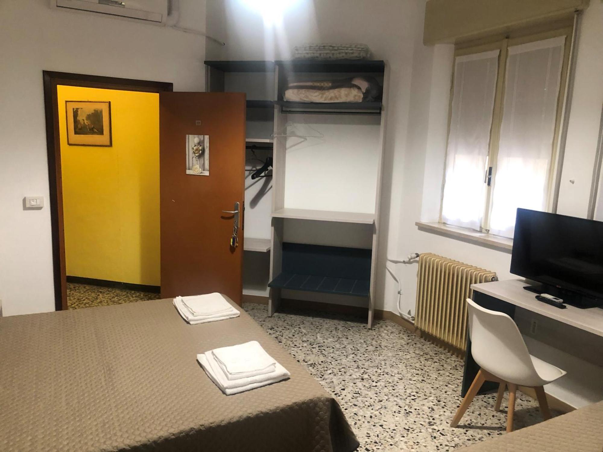 La Voglia Hotel Villanova sull'Arda Buitenkant foto