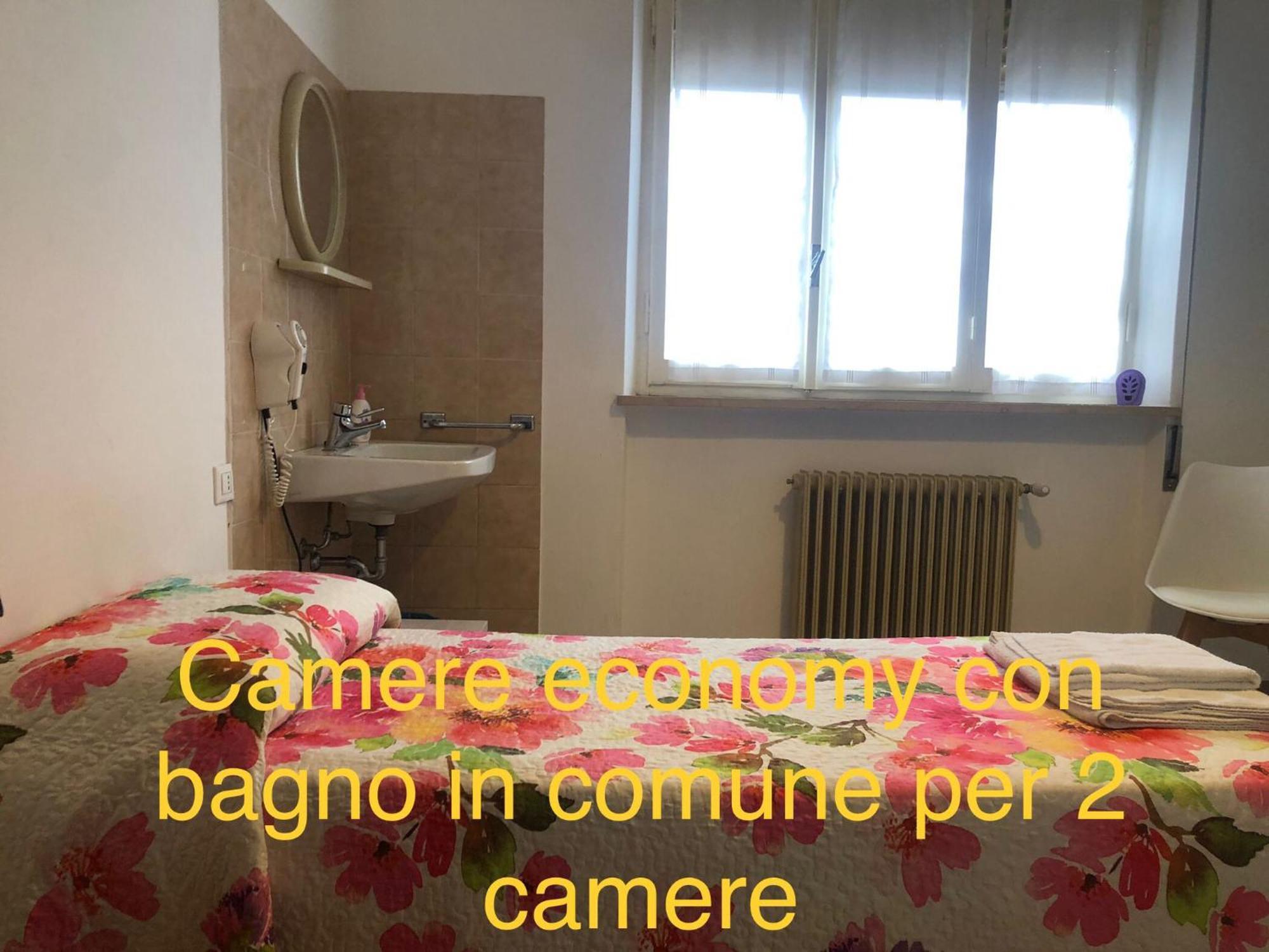 La Voglia Hotel Villanova sull'Arda Buitenkant foto